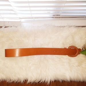 Chaps size medium tan leather belt
